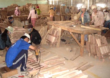 WTO entry lifts timber product exports