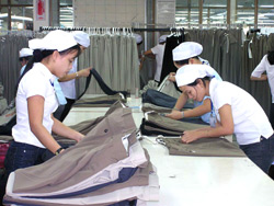 Vietnam Works to Ensure 49.5 Mln Jobs by 2010