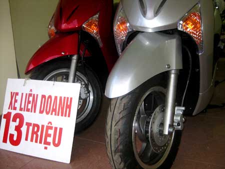 Counterfeit Honda scooters attacking domestic market