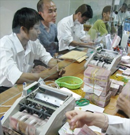 Cung tiền đã lớn hơn tốc độ tăng GDP theo giá thực tế     