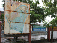 Disgruntled residents trapped by delayed projects