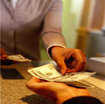Đầu tư ngoài ngành: Vào rồi mới thấy đắng