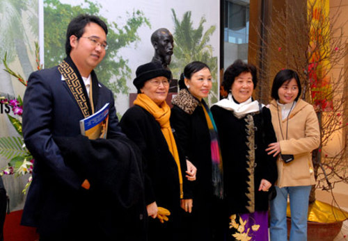 Deputy PM praises role of Viet kieu business people