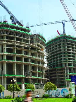Construction safety fears building up