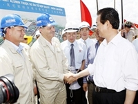 PM asks bauxite mining industry to develop sustainably