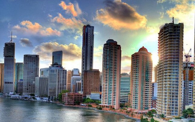 FDI in 9 months reached 21.2 billion USD, Singapore continued to lead, but what is the truth behind?