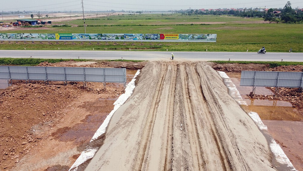 Thousands of hectares of land are about to enter the industrial real estate market
